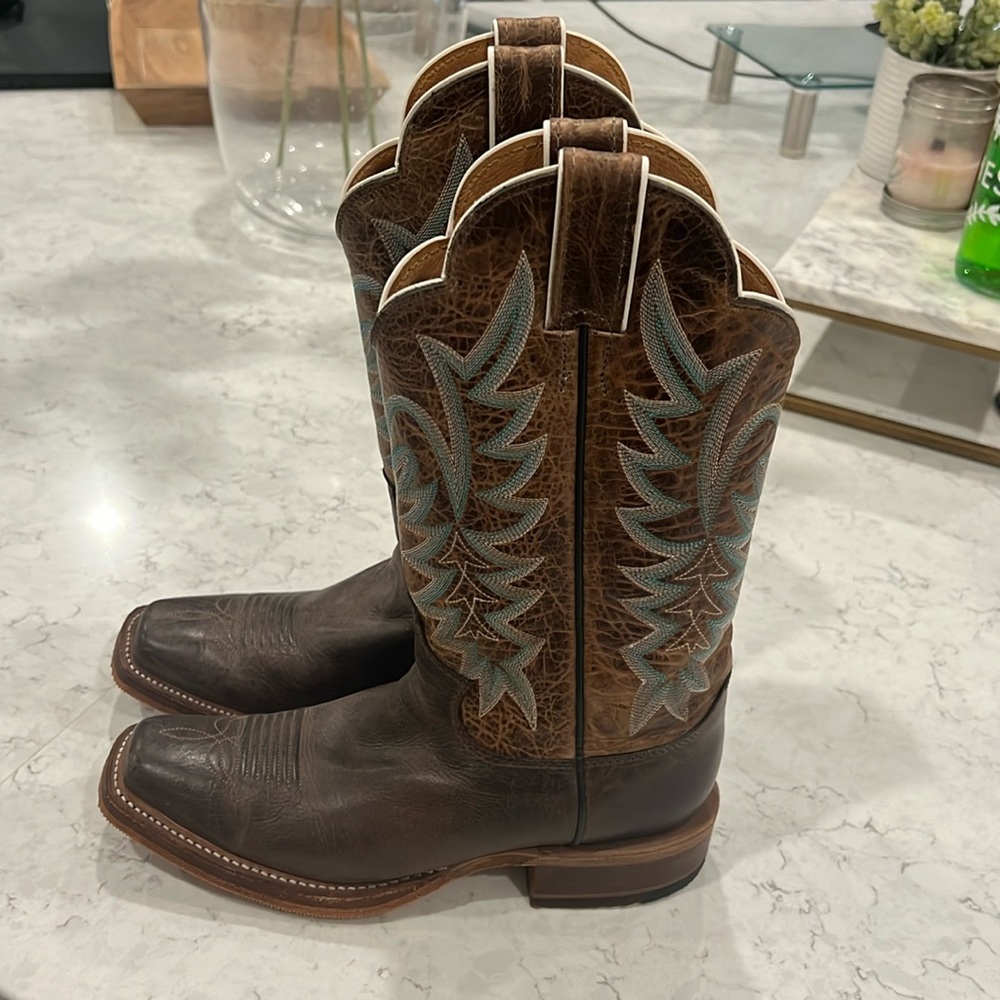Justin Boots Brown Leather Cowboy Boots with Light Blue Stitching